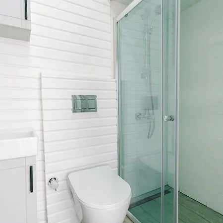 Hotel Yomra 4*